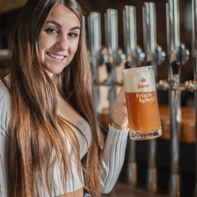 Felsenkeller Schleppebier